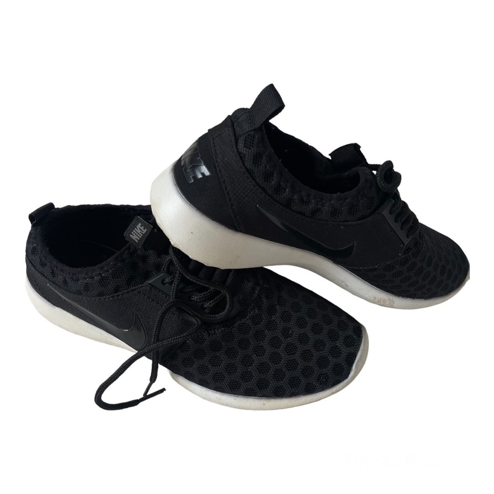 Nike Juvenate Women’s Athletic Shoes
